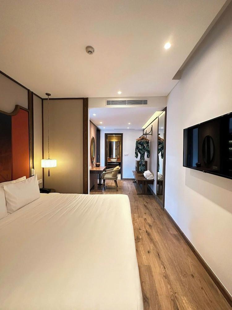 APEC MANDALA CHAMBAY - TOURISM