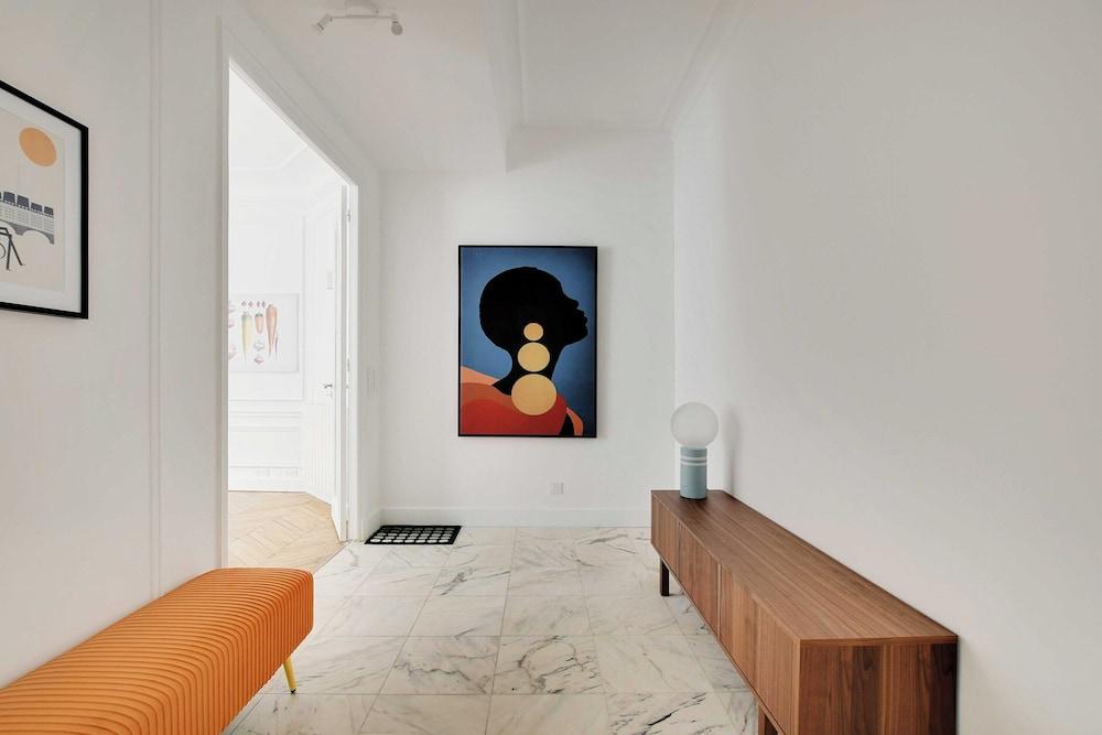 Chic Flat With Garden Terrace -4br/12p - Trocadero