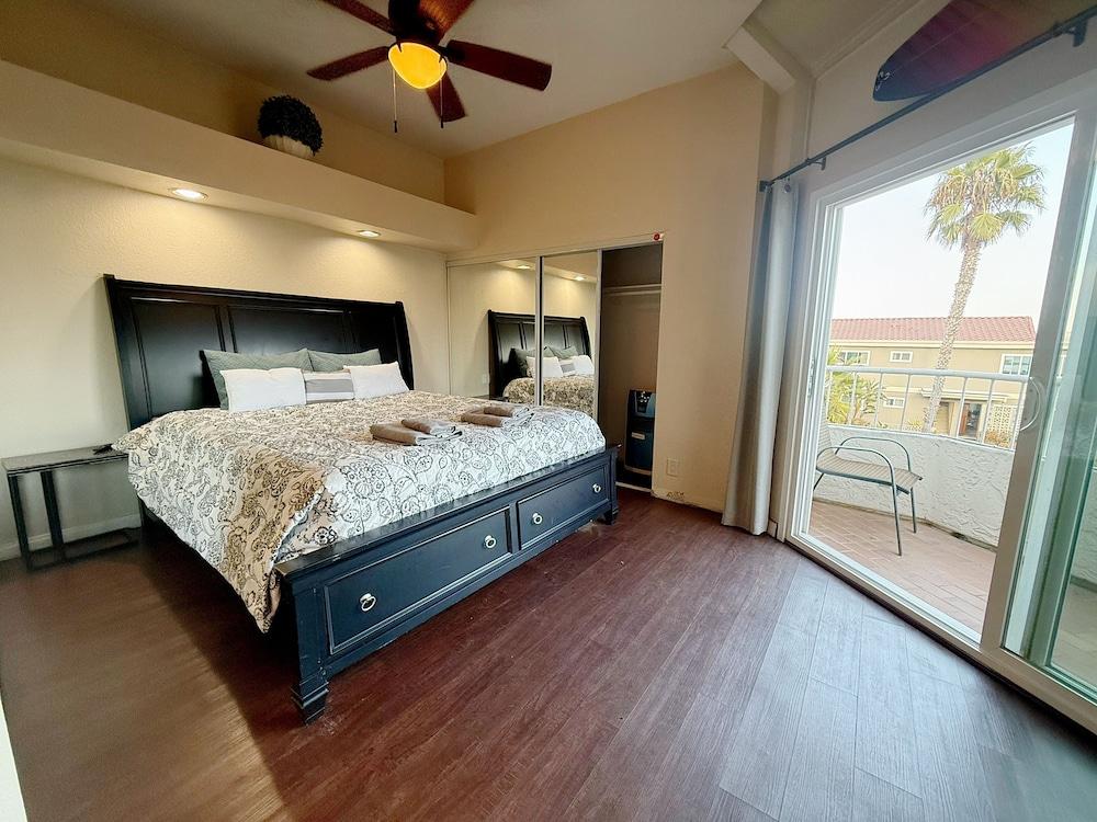 Panoramic View Bayfront Gem 3BR