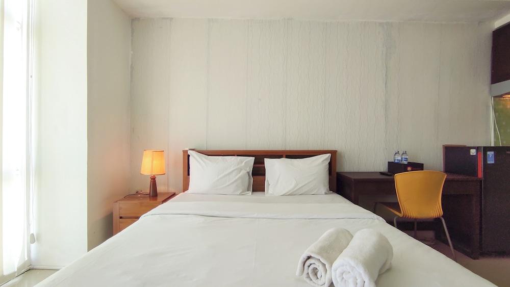 Best Value And Good Location Studio At Bale Hinggil Apartment