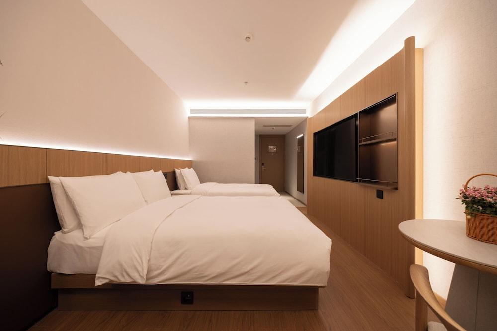 Beijing Tang Fu Lama Temple Drum Tower Nan Luo Gu Xiang Dong Zhi Men Hotel