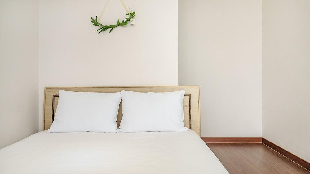 Gyeongju Wave Dokchae Poolvilla Pension