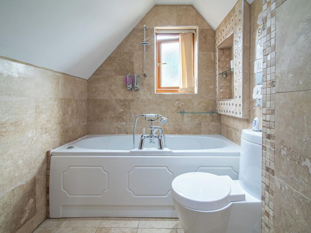 Luxurious Sheffield Villa With Stunning Views