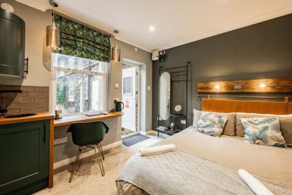 Host Stay The Old Laundry House