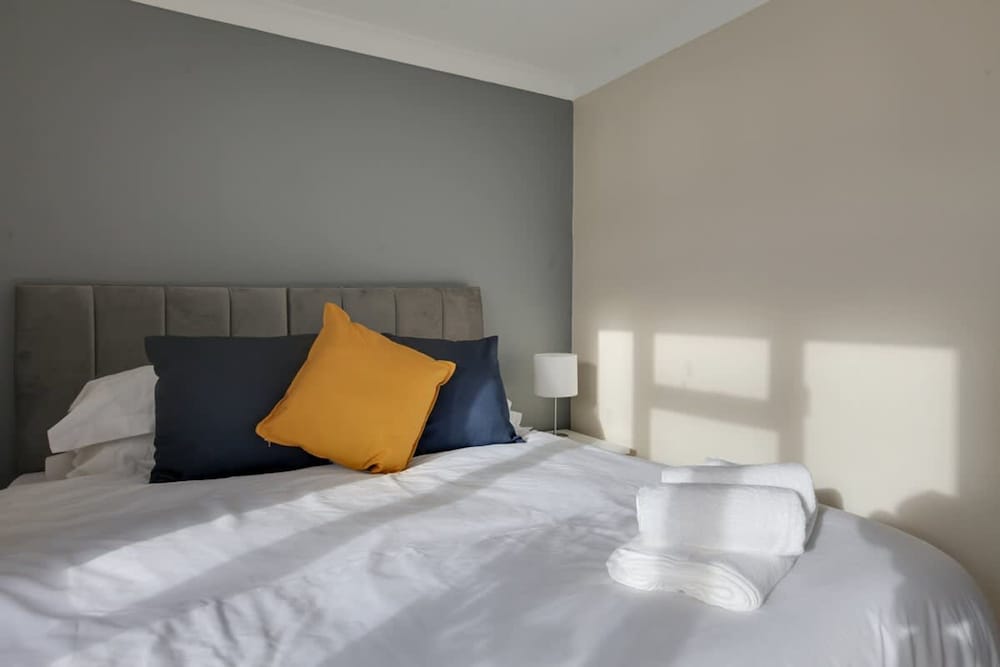 Host Stay No 9 Stantons