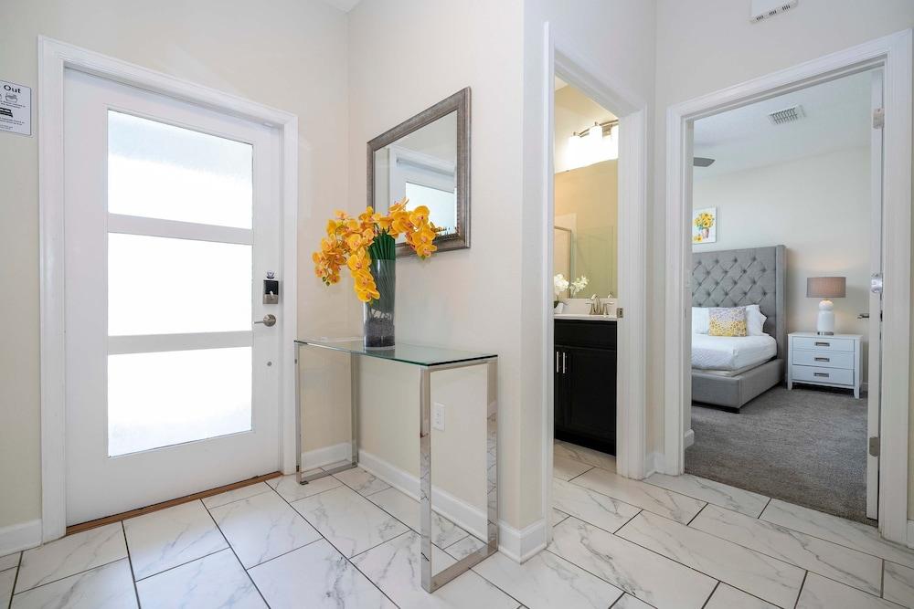 Wonderfull 4Bd w Pool Champions Gate Resort 8945