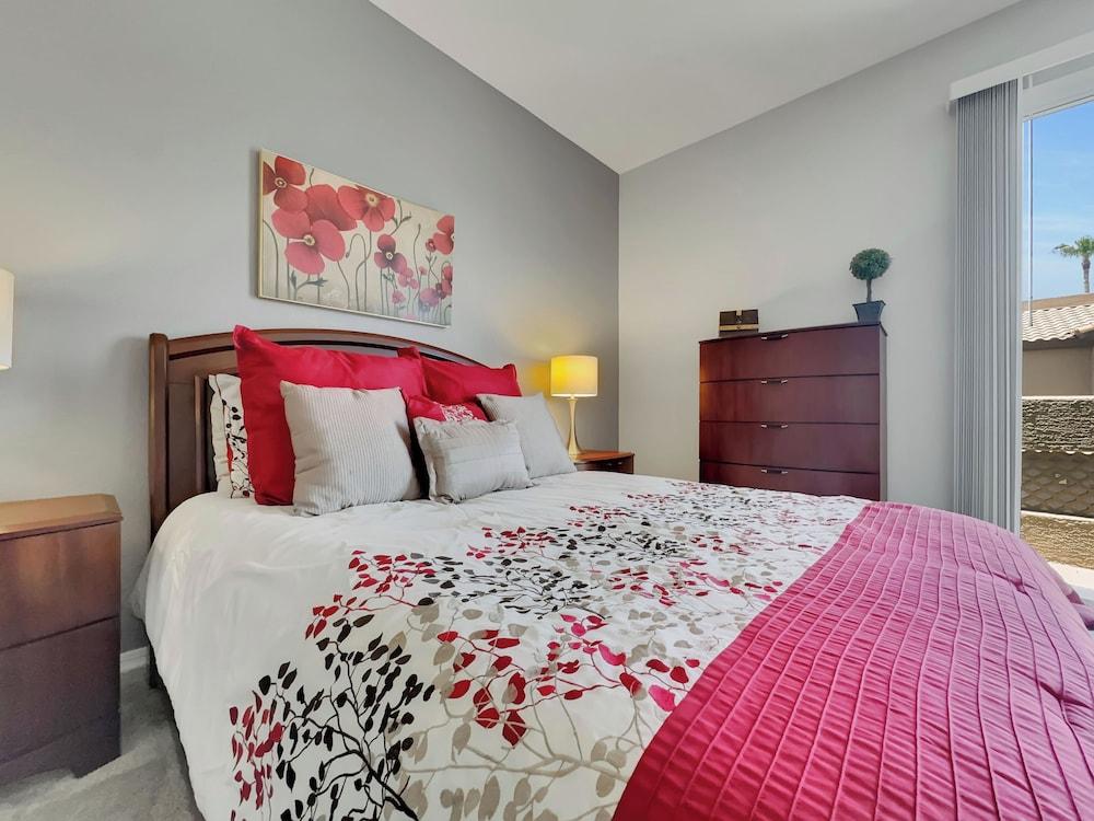 Superstition Springs Mesa