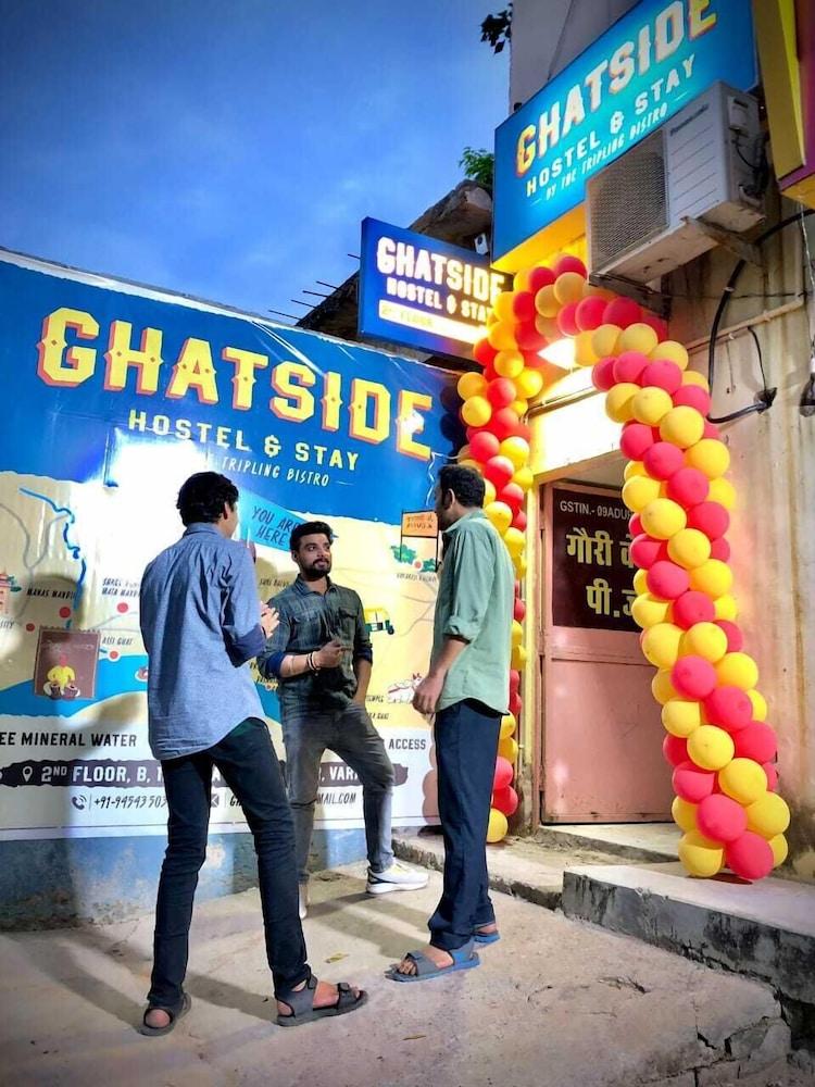 GHATSIDE HOSTEL & STAY
