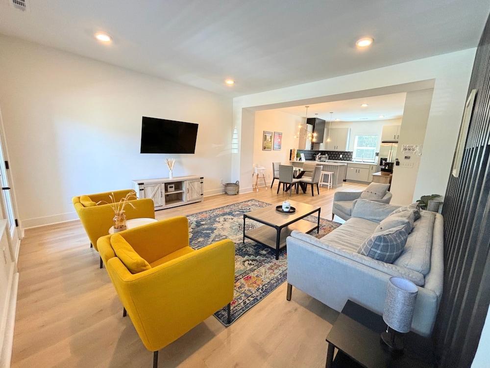 116 The Music Valley House