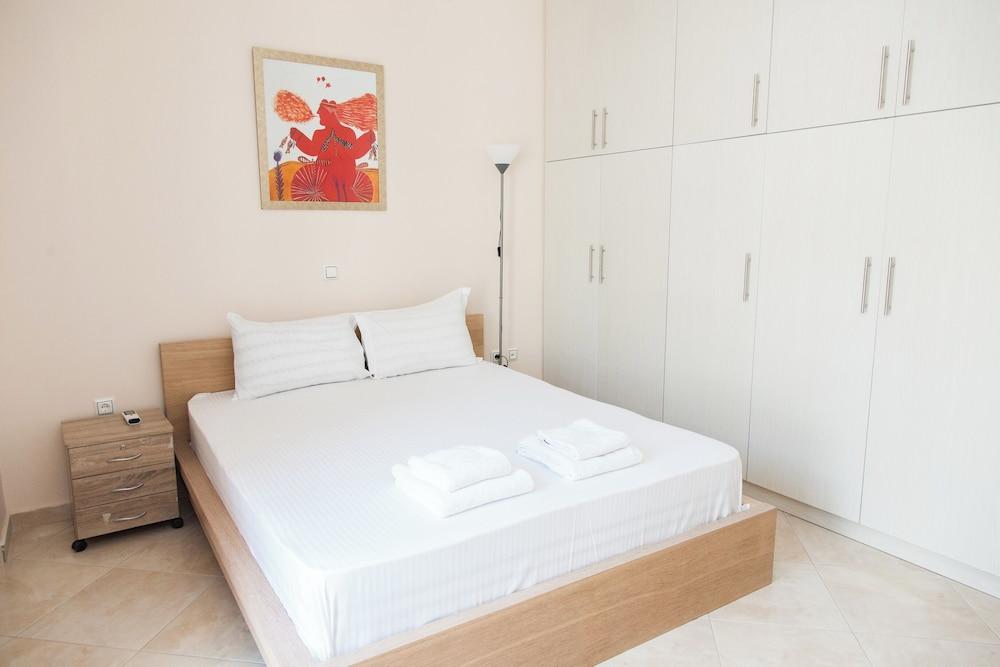 Great Apartment in Piraeus