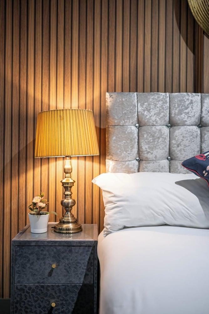 Sheffield City Apartment Oasis