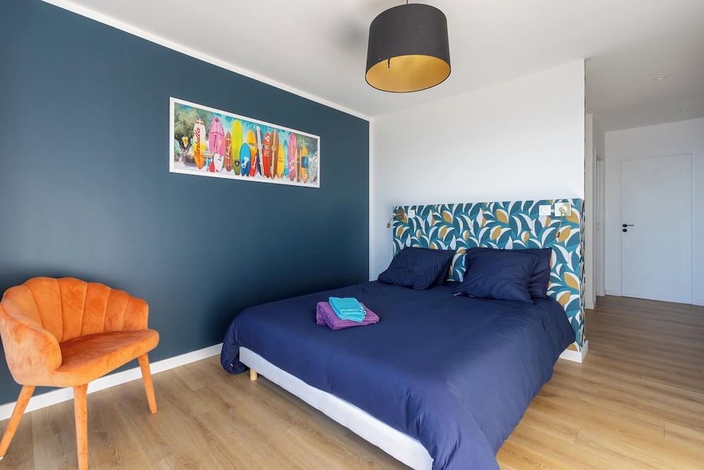 Villa Vue Mer La Californie – Face aux îles d’Or