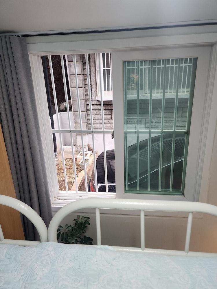 Disco PangPang GuestHouse