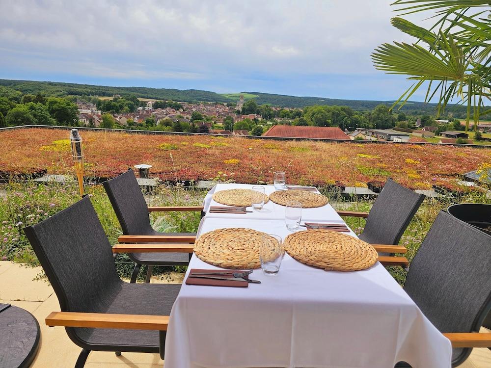 Hôtel Restaurant Arts et Millésimes