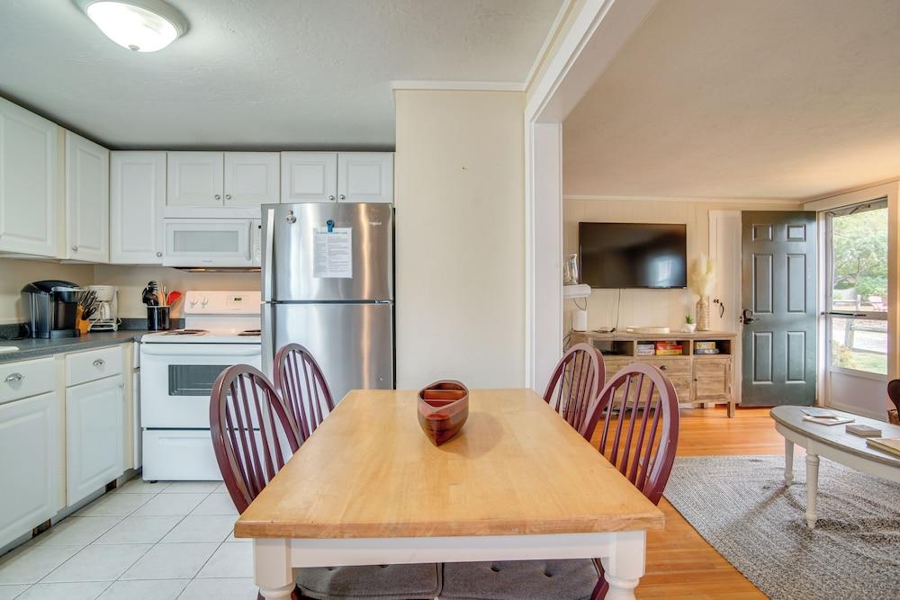 < 1 Mi to Beaches: Classic Cape Cod Cottage