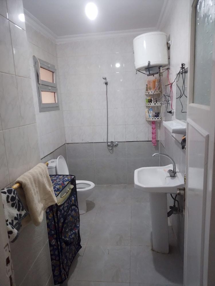 2 Bedroom Apartment With Balcony