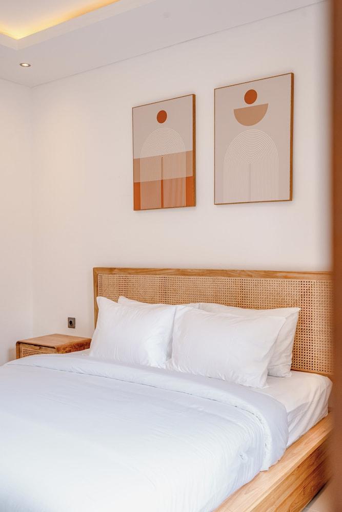 Hepha Villa by Betterplace