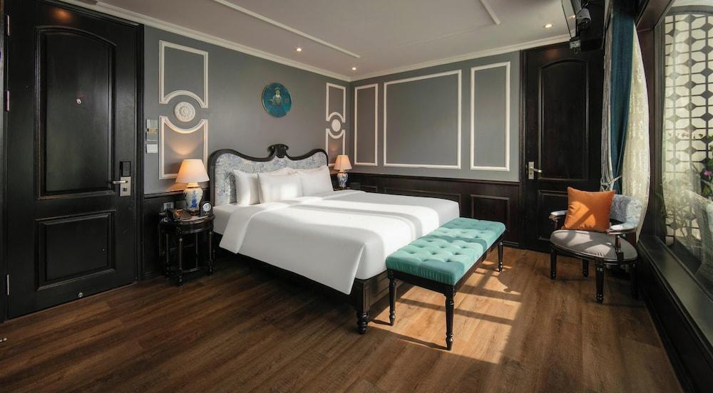 Majesty Prime Cruise