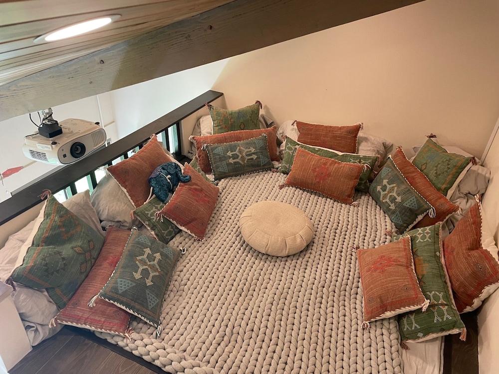 Central Aspen Condo Walk to Gondola & Ruby Park - LC5