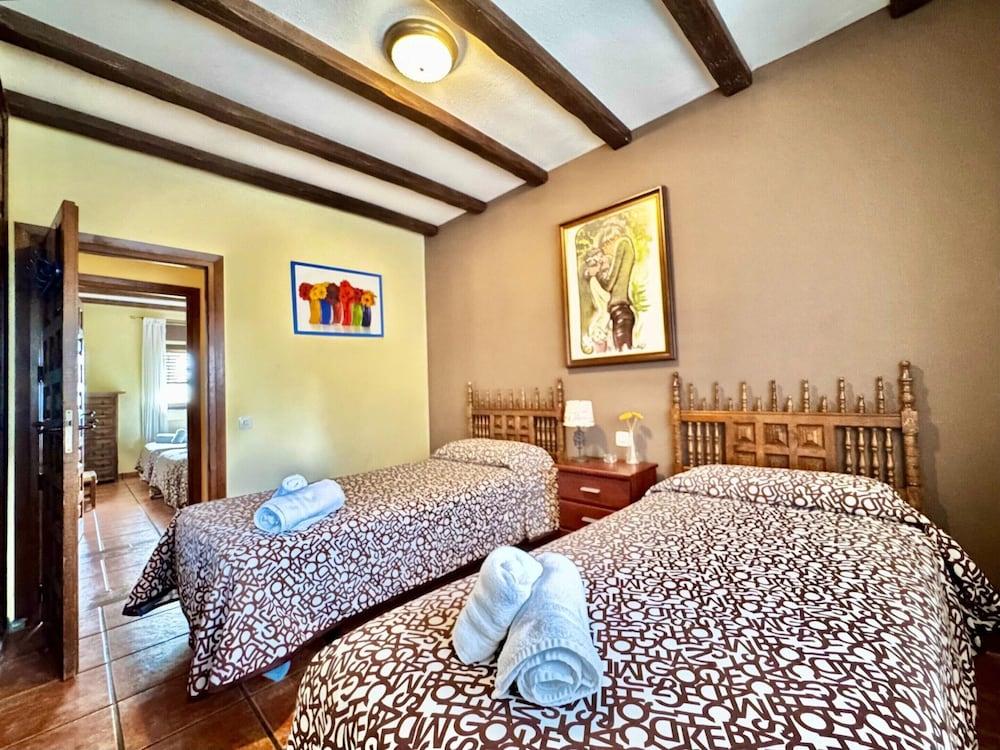 Rural Apartment With Private Garden