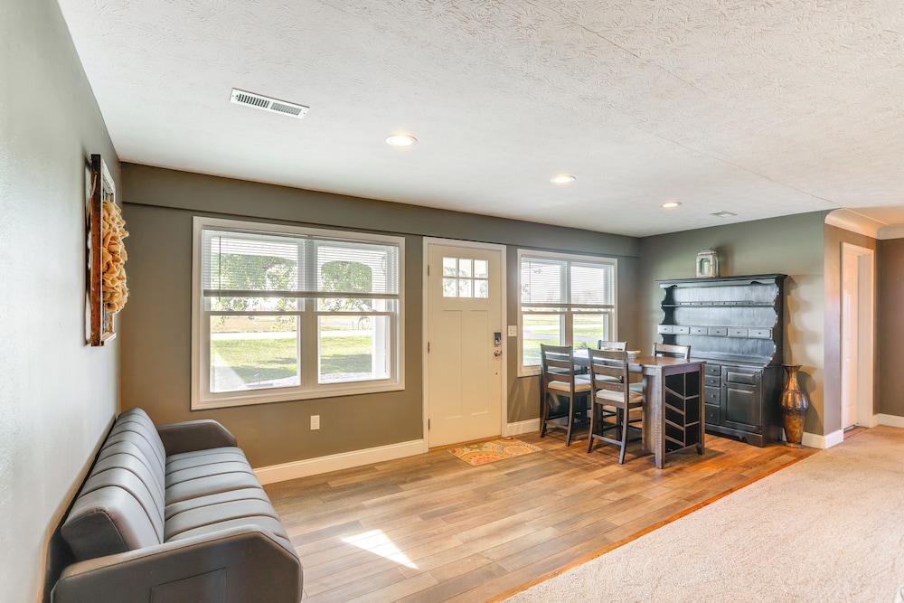 5 Mi to Lake: Port Clinton Home w/ Gazebo & Grill!
