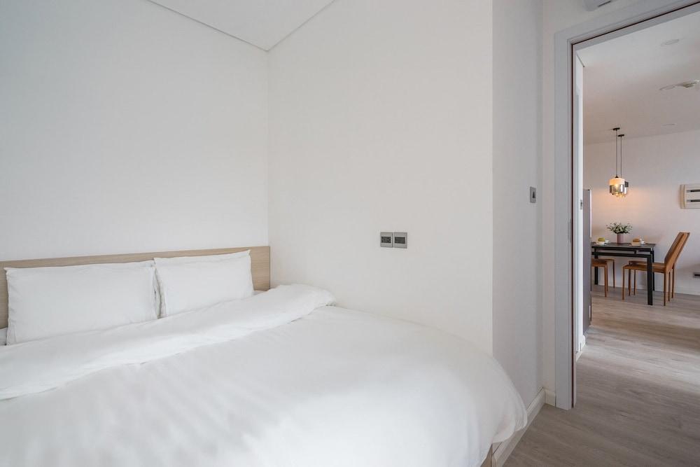 SOL - Vinhomes D'capital