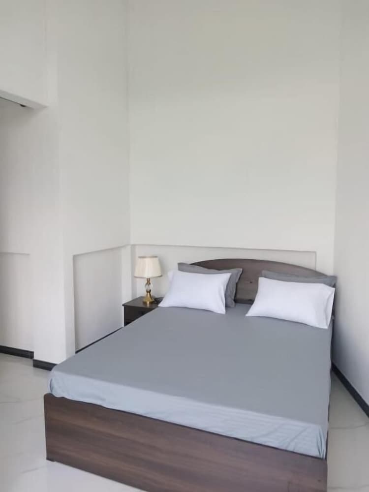 Kurumba Holidays Sri Lanka