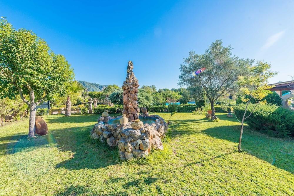 Hibiscus - Villa With Private Pool In Crestatx