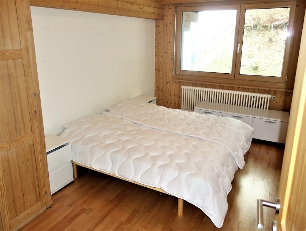 Ski Lift Apartment With Views