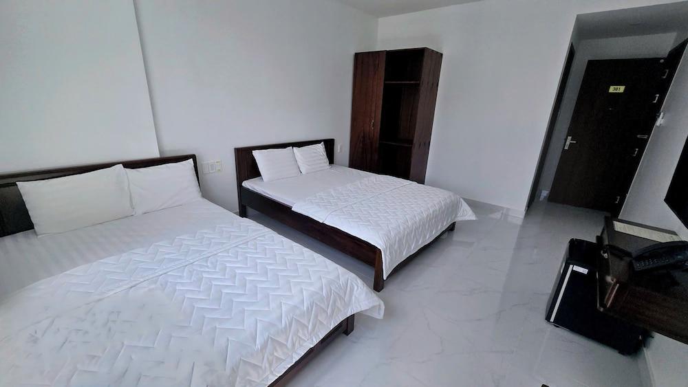 Ha Bao Chau Hotel Tan Binh