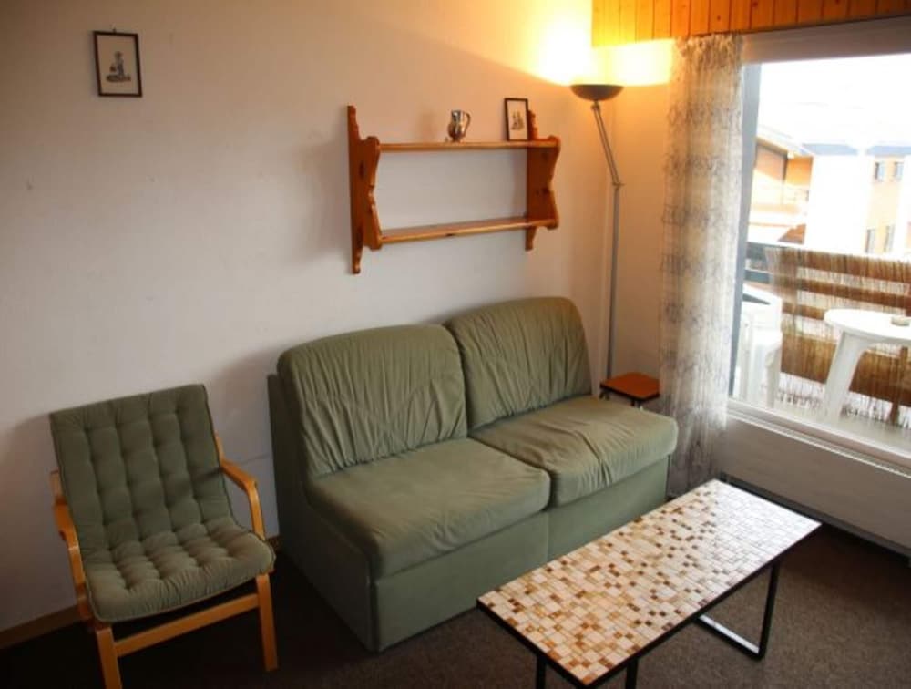 Scenic Mountain View Apartment