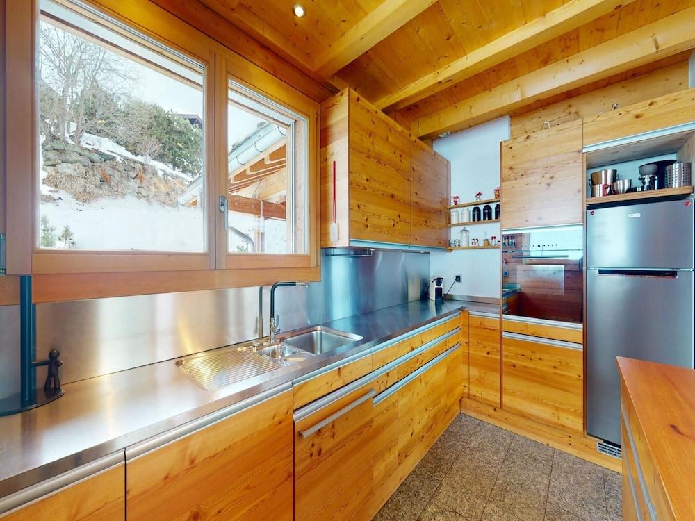 Etoiles des Neiges Luxe & Jacuzzi Chalet