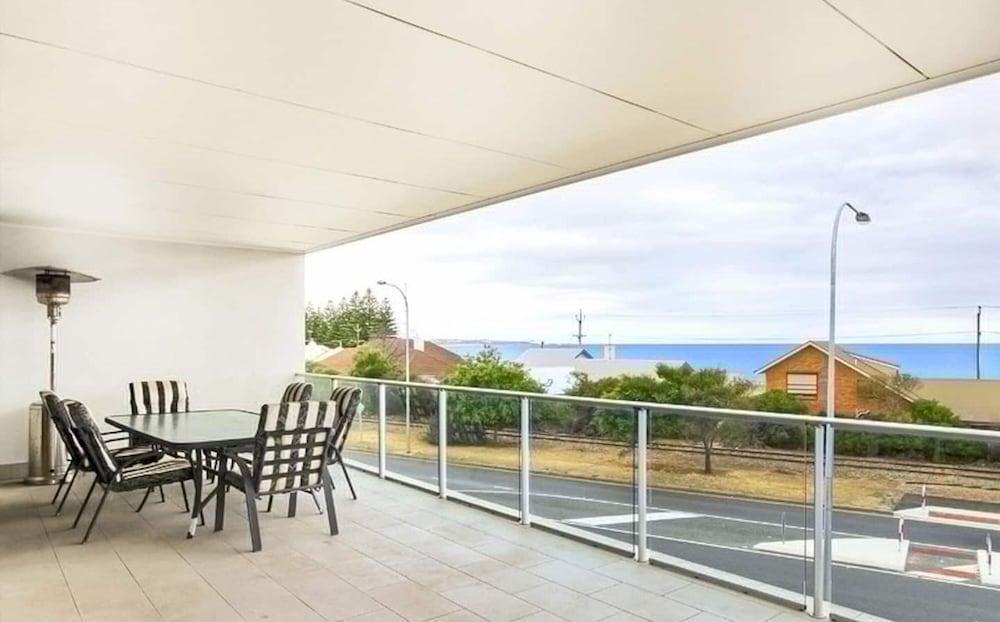 Block Escape no 5 - Penthouse Balcony Wi-fi