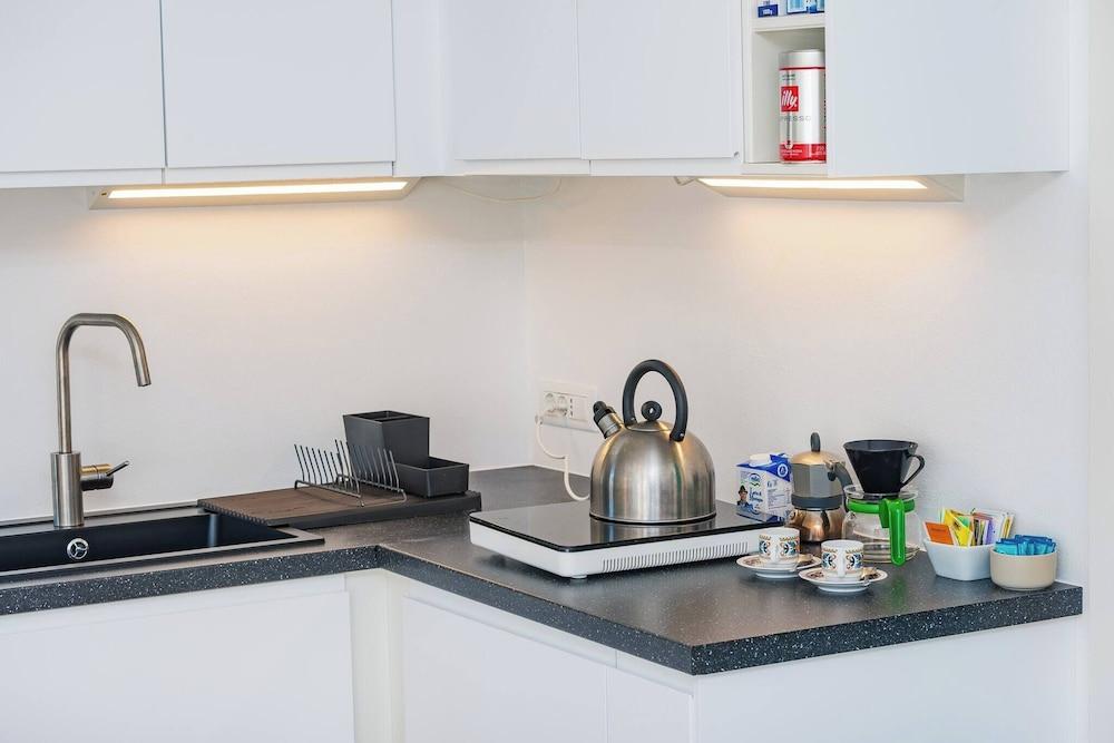 Le Rose Di Marianne - Ovest