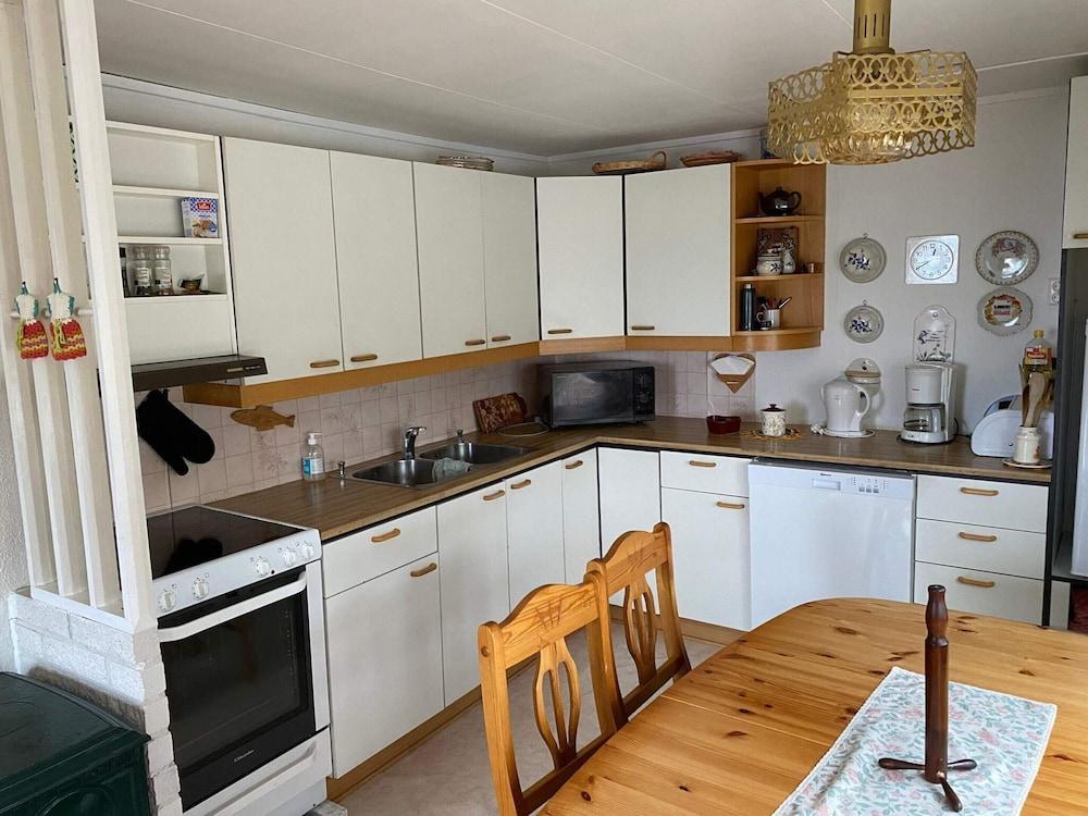 8 Person Holiday Home in Svensby