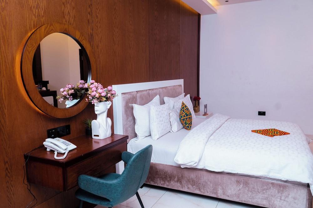 Tchetche Hotel & Restaurant