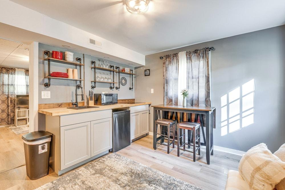 Lakefront Guest Suite Near Richmond