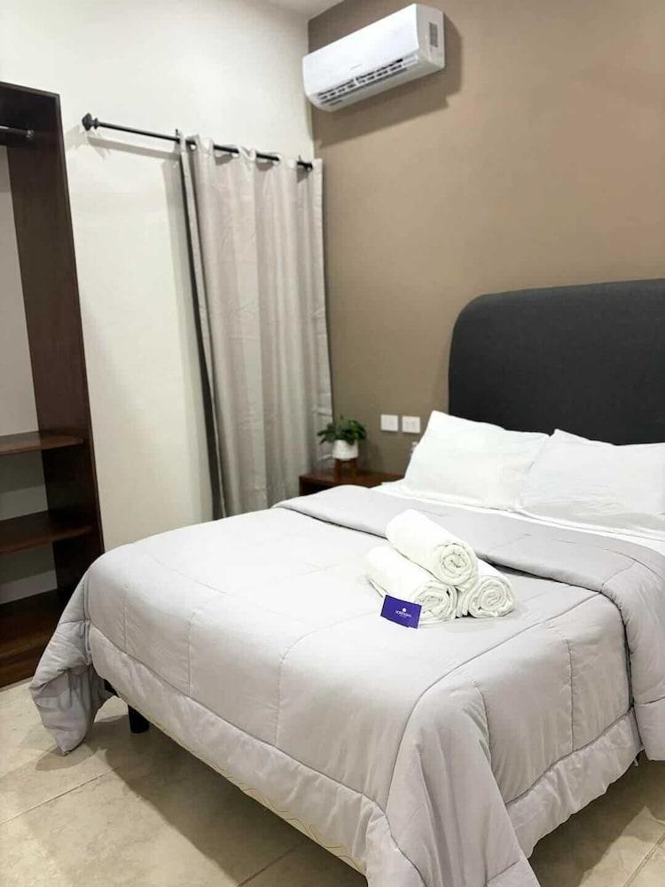 Hortensias Hotel and Suites