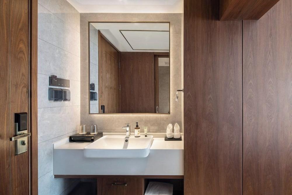 Beijing Jing Yan Hotel