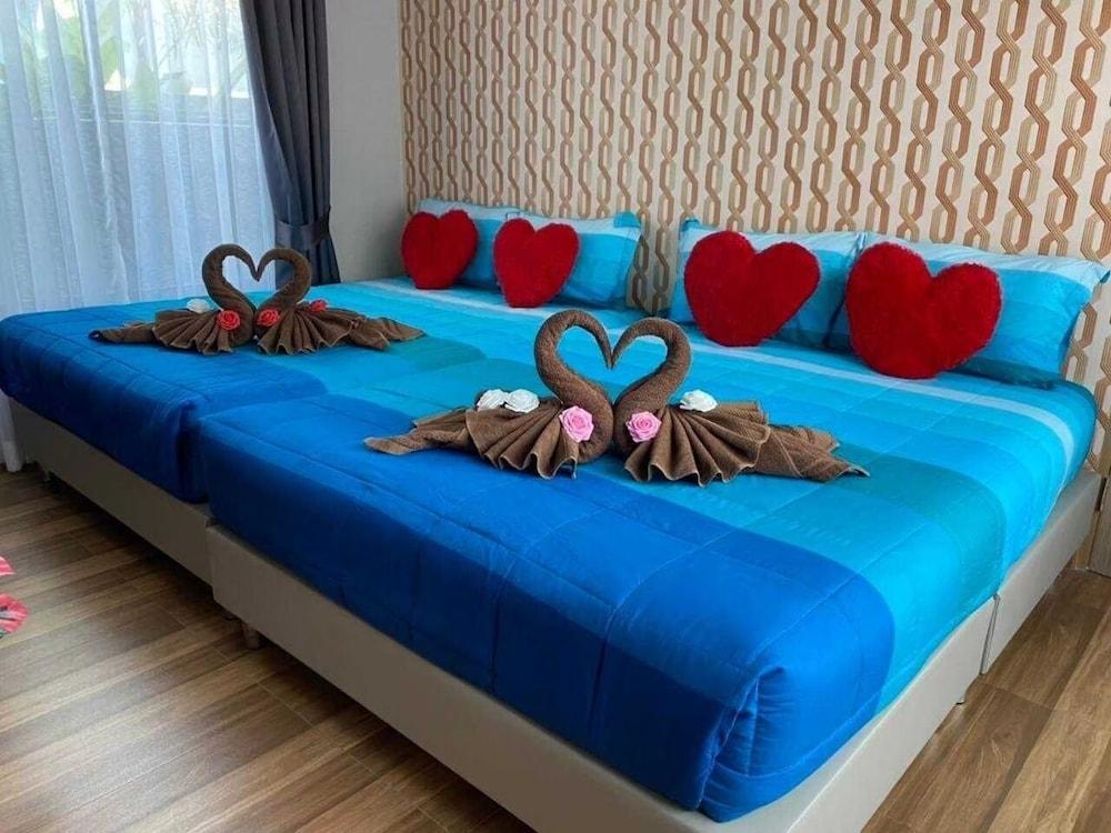 Sabaidee Pool Villa Cha-am