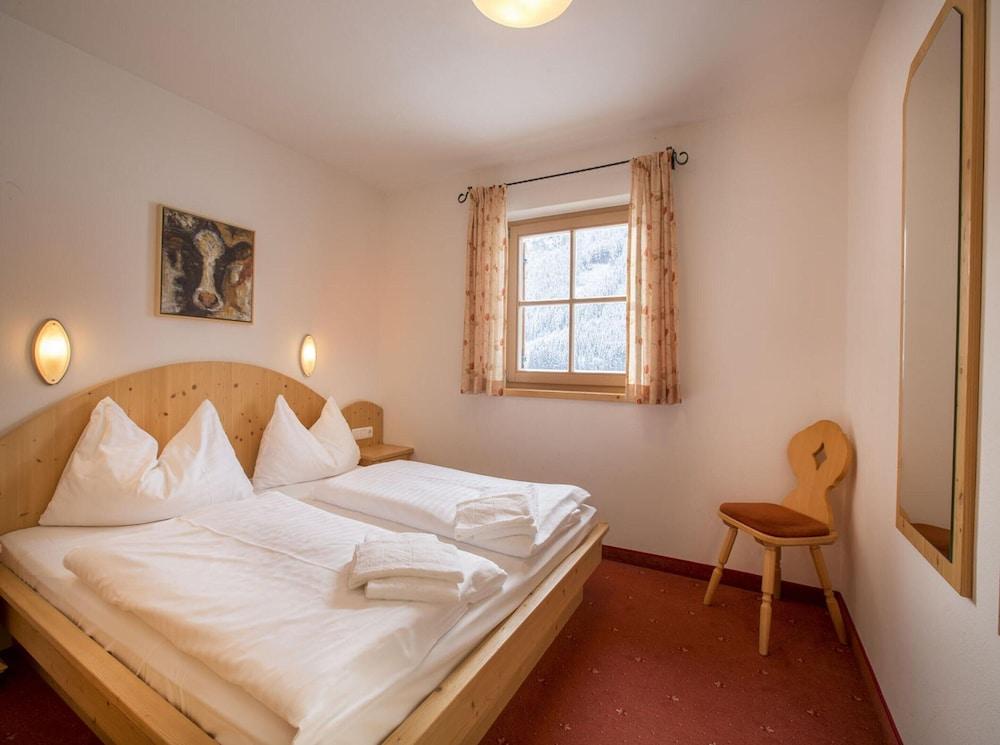 Chalet in Konigsleiten Near Ski Lift