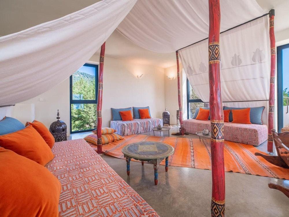 Majestic Villa With Private Pool