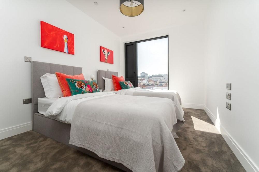 Host Stay Valley Gardens Apartment