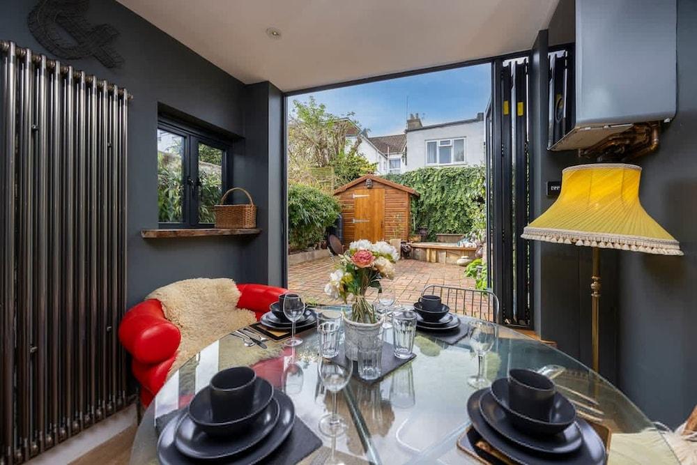 Host Stay Bernard Road Townhouse