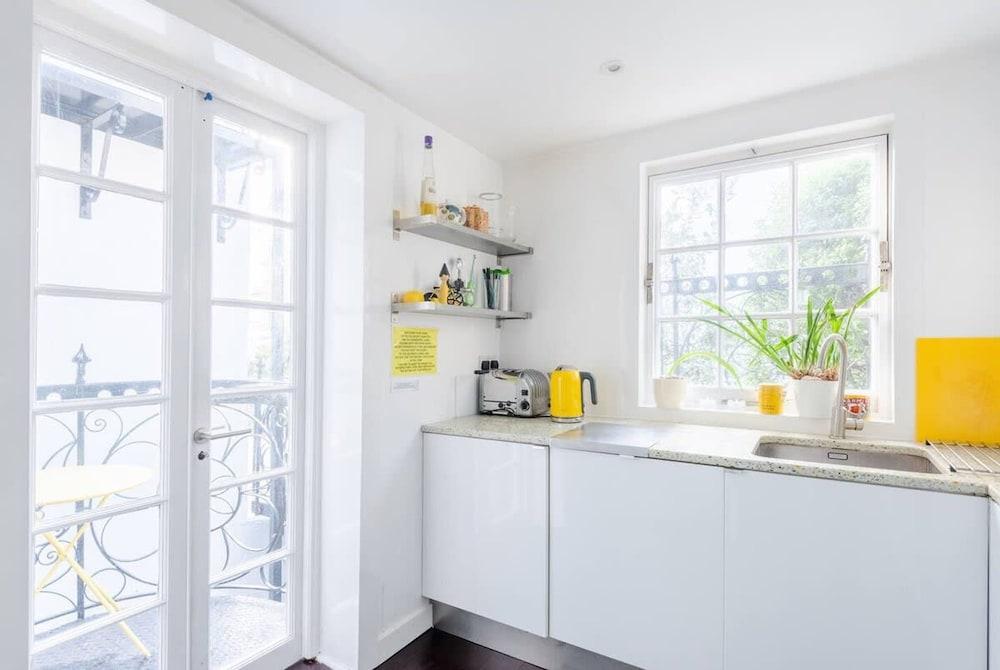 Host Stay Montpelier Sanctuary