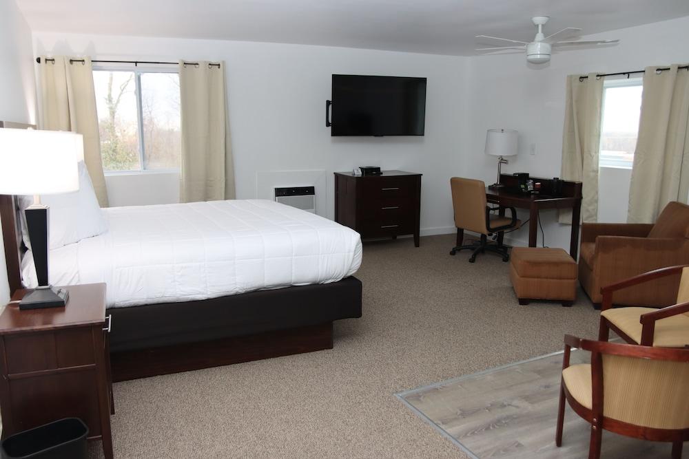 Heritage Hotel Quincy