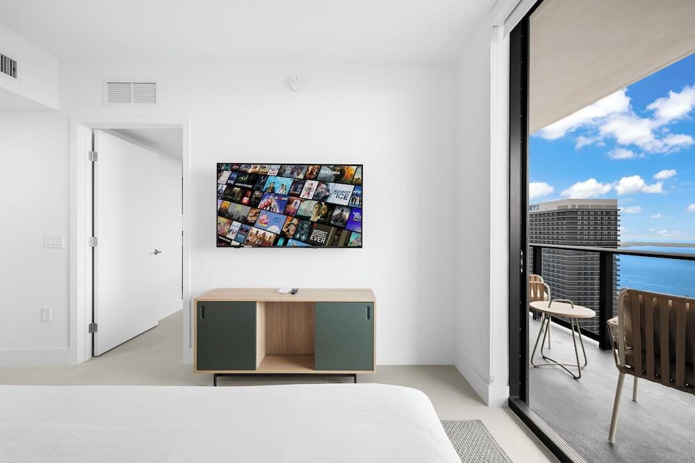 Luxury Downtown Miami Condo