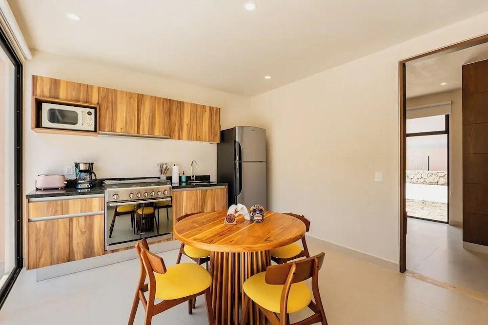 Beautiful 2 Bedroom Apartment