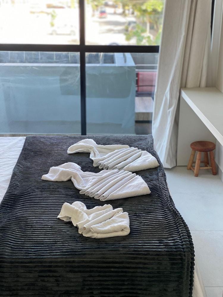 Flat Ofurô 14 VP by La Playa