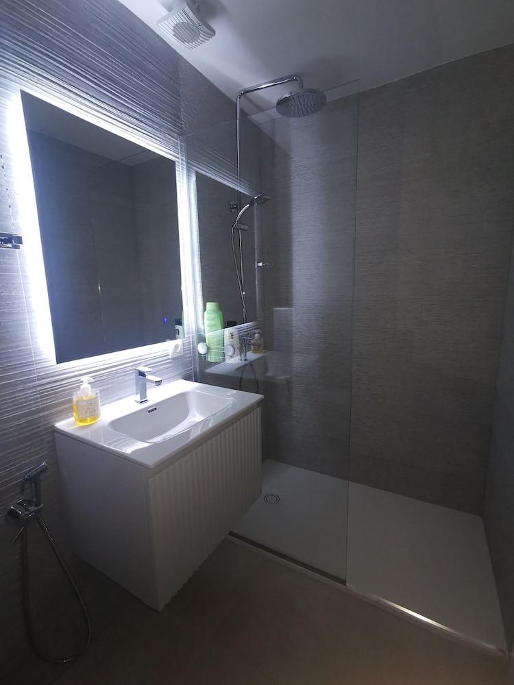 Joya Suites Calle Victoria